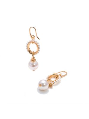 Orecchini stile cerchio con pendente in perle bianche swarovski