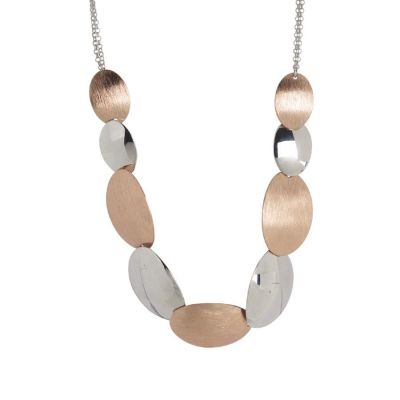 Necklace with oval bicolor