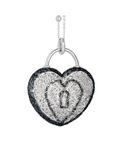 Necklace with heart pendant and glitter